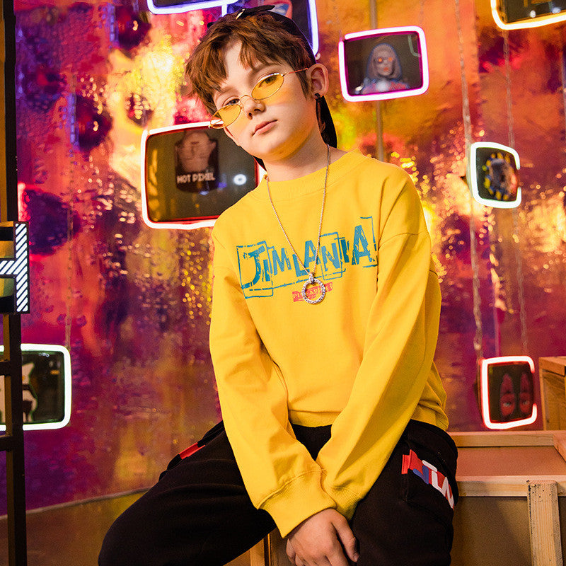 einfarbiger Herbstpullover für Kinder