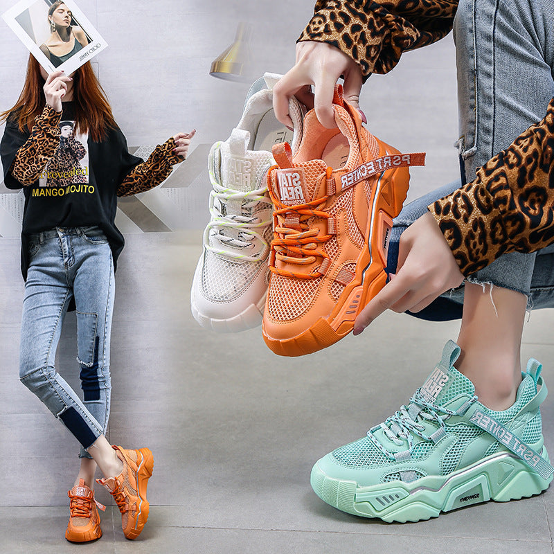 Damen-Sommerschuhe mit Mesh-Plateau