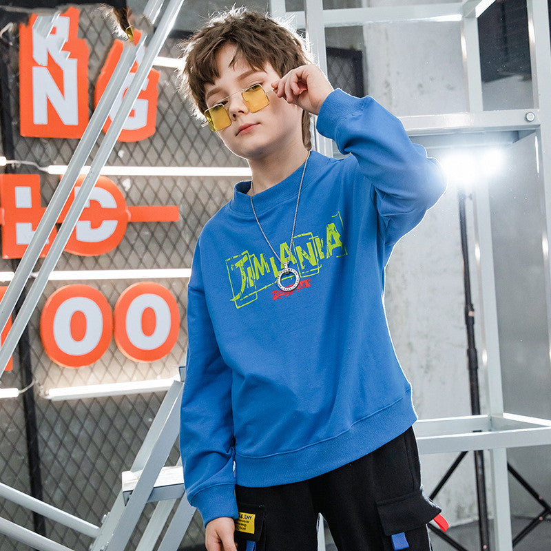 einfarbiger Herbstpullover für Kinder