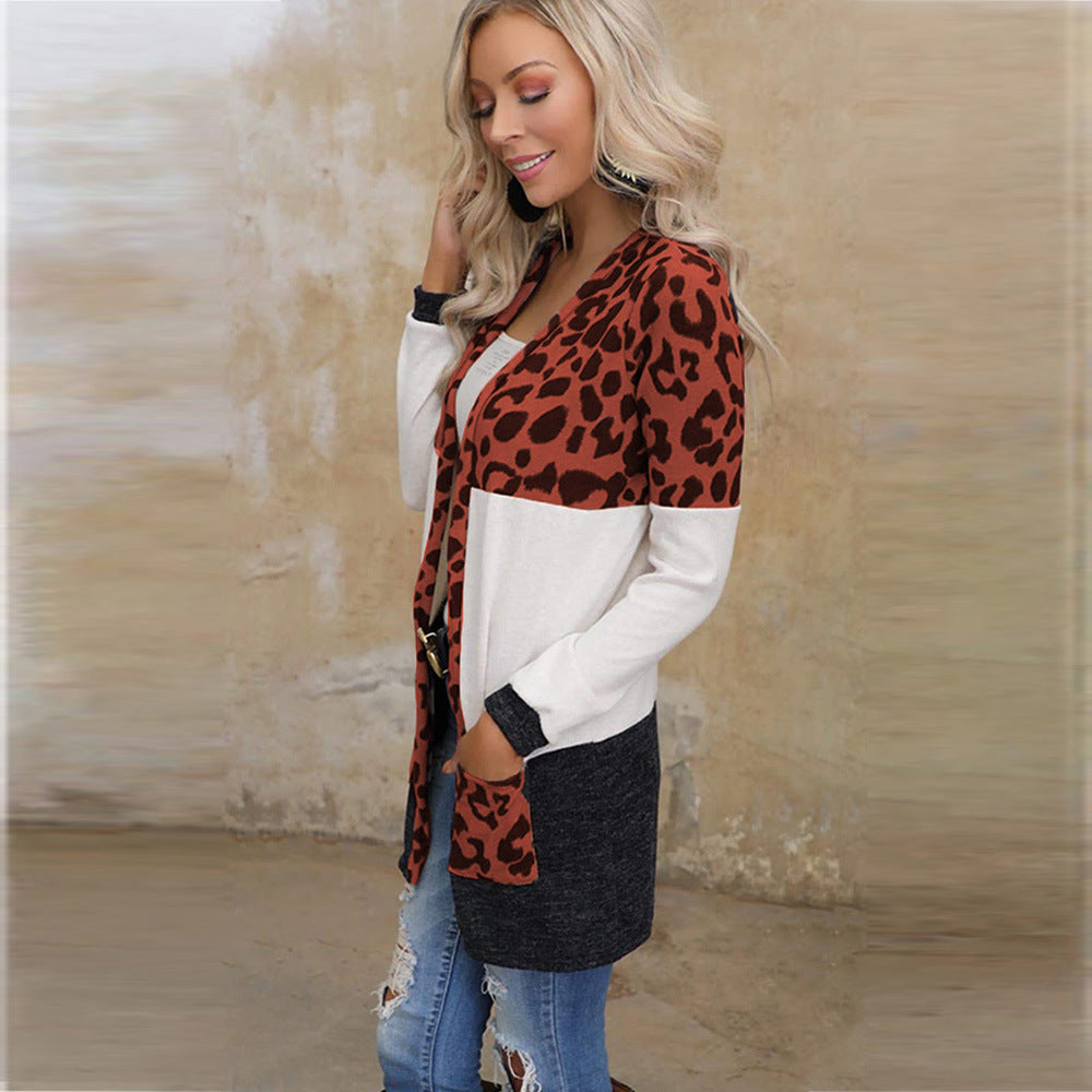 Damen-Strickjacke mit Leopardenmuster